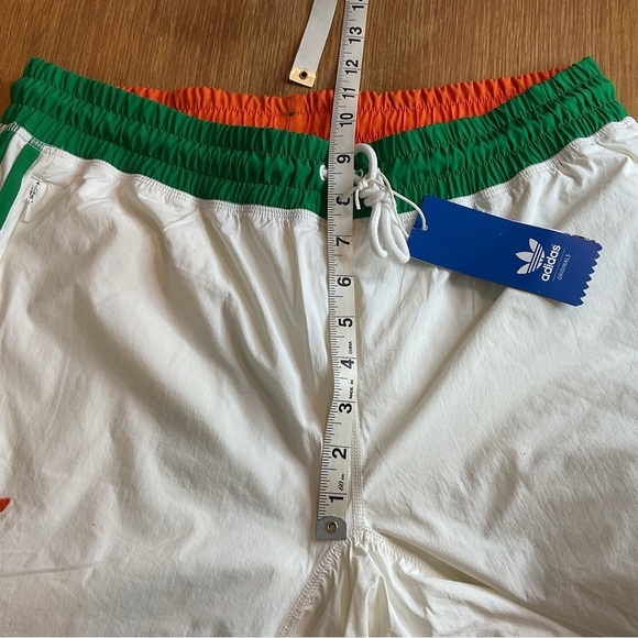 NWT ADIDAS Hélas Tracksuit Rare Limited Edition Size Medium Jacket & Pants - Picture 13 of 16